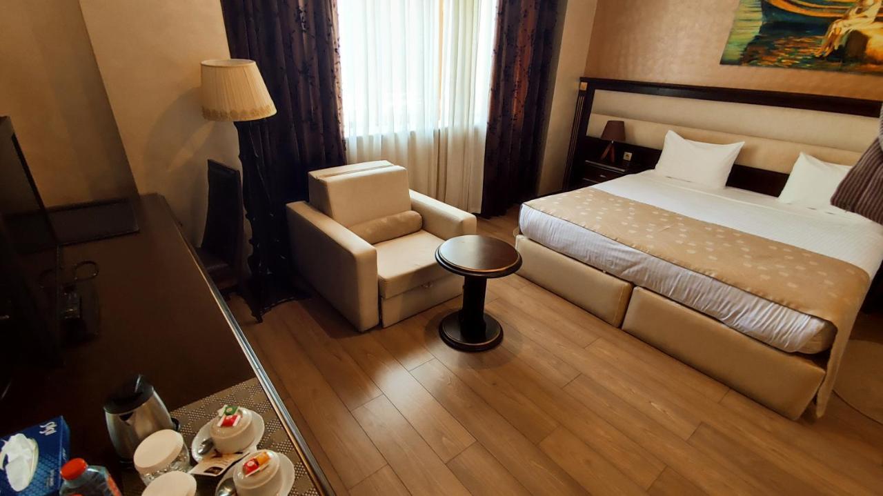 Smith's Boutique Hotel Baku Extérieur photo