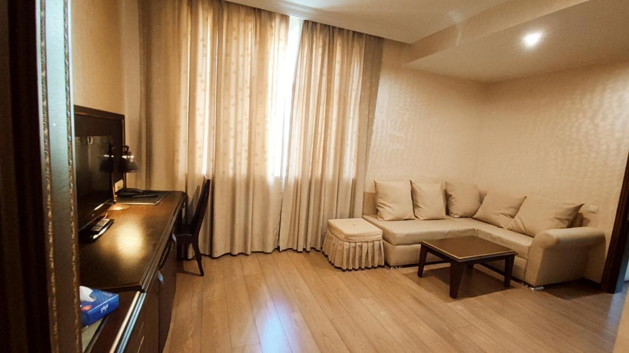 Smith's Boutique Hotel Baku Extérieur photo