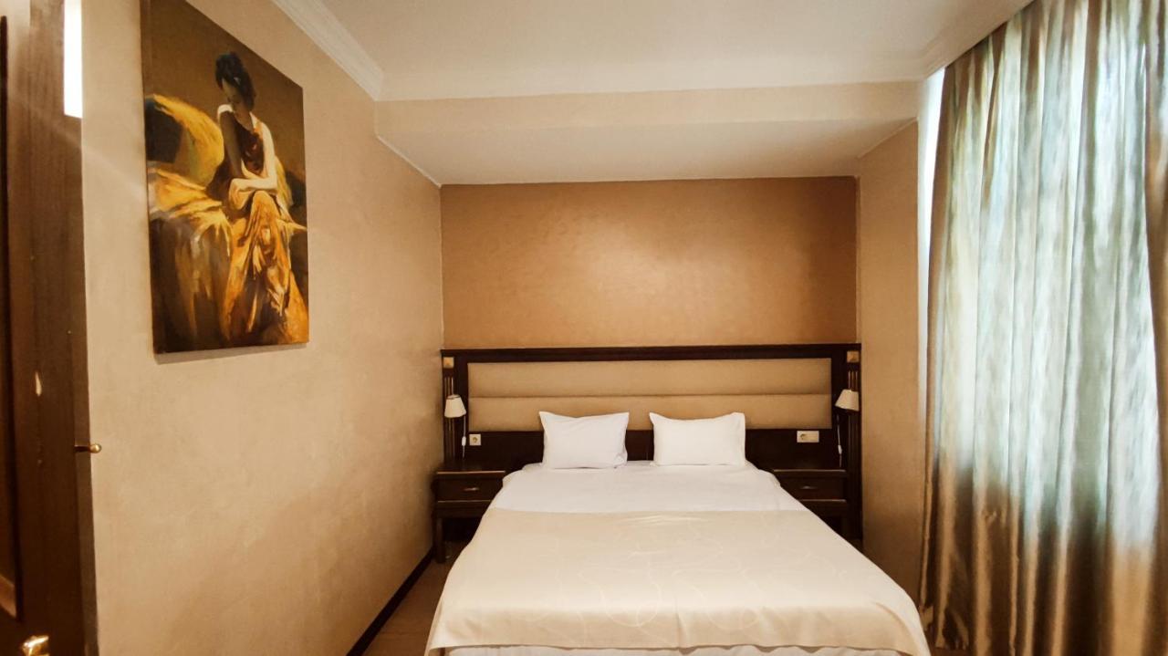 Smith's Boutique Hotel Baku Extérieur photo